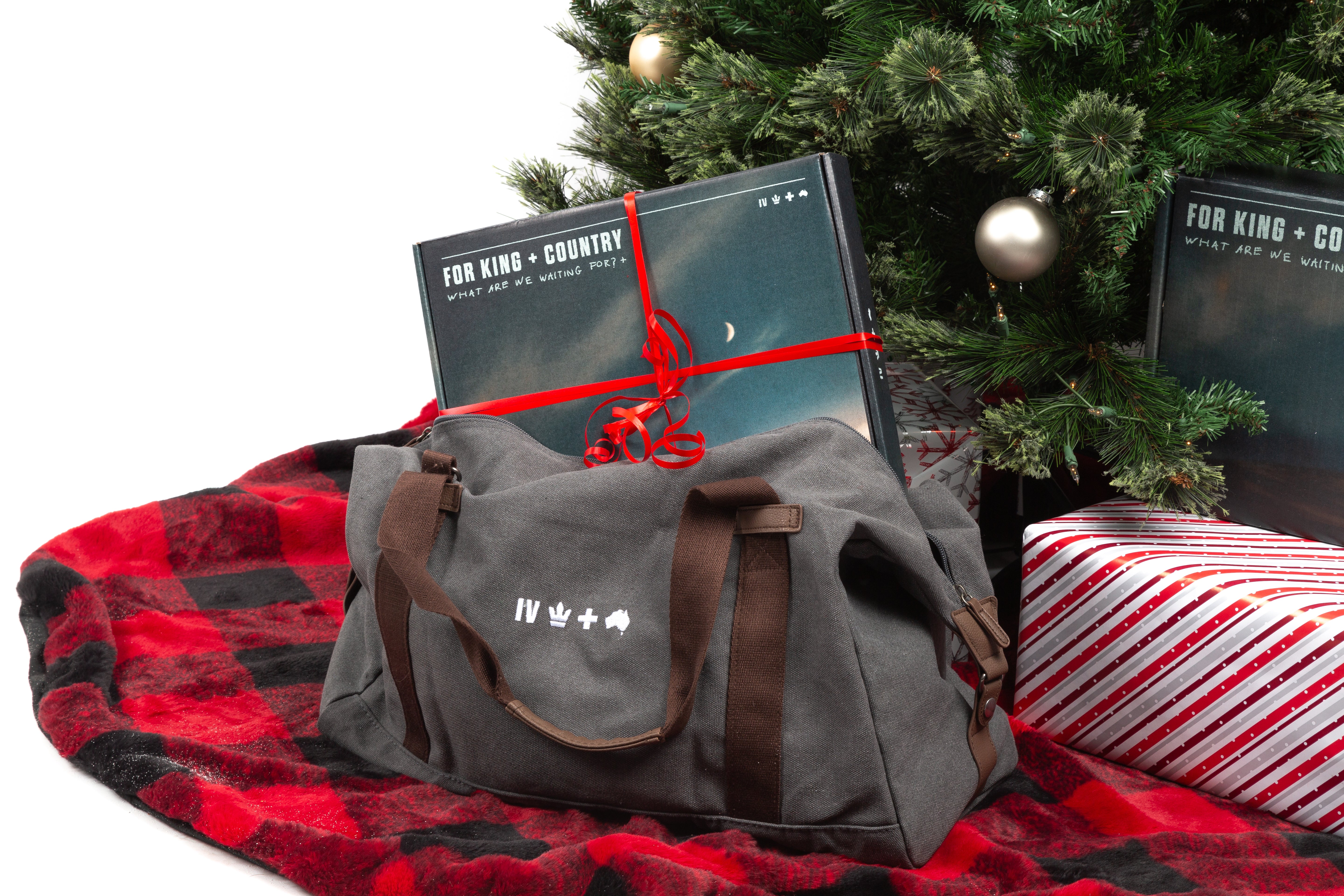 King shop duffle bag